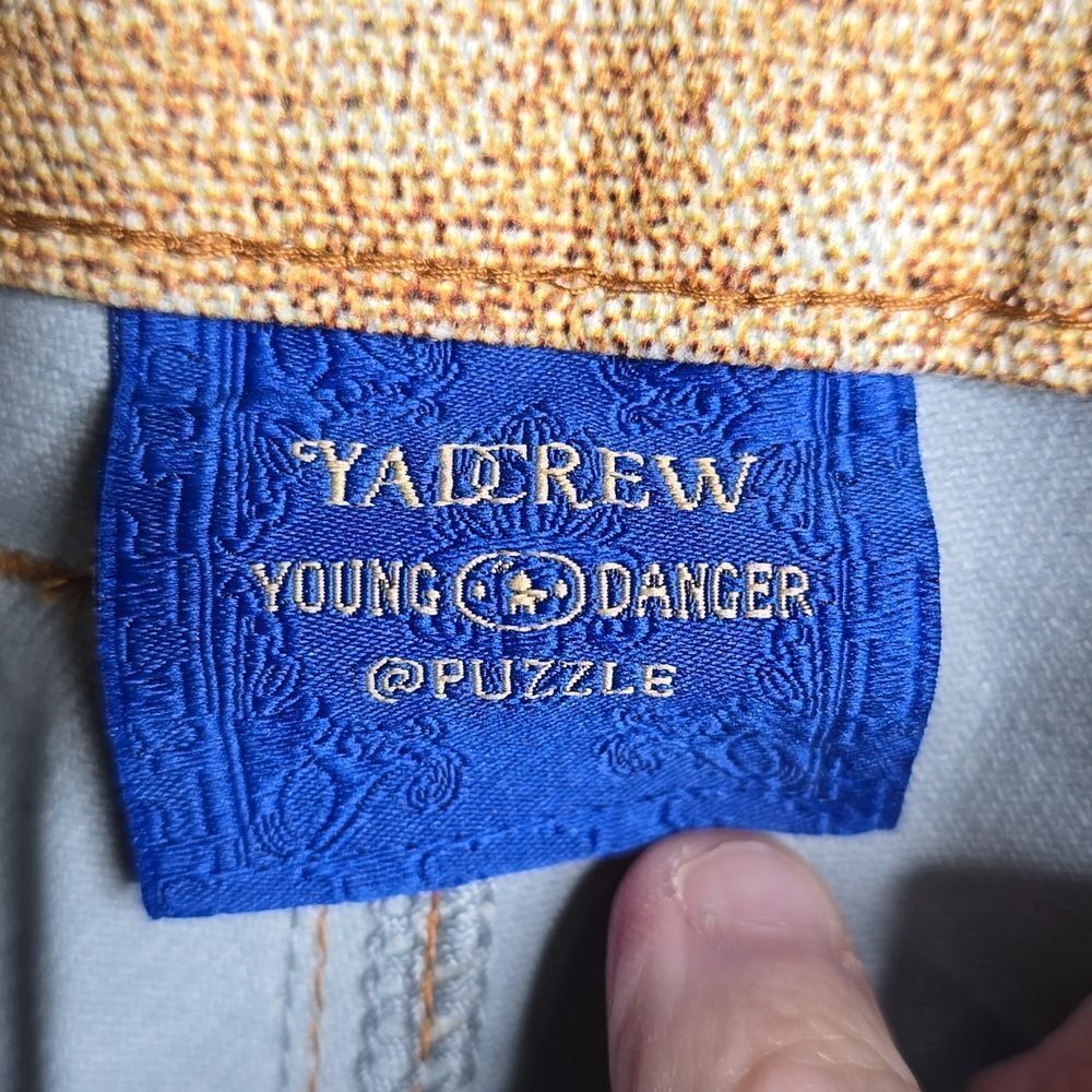 3169 NWT YADcrew丨3D Waistband Print Loose Fit Denim Jeans Sz Small - Picture 9 of 14